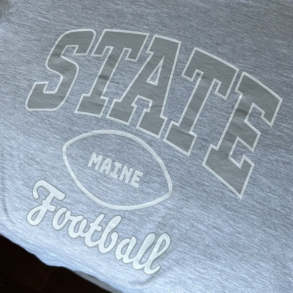 H&M Graphic Tee - Picture 3 of 3